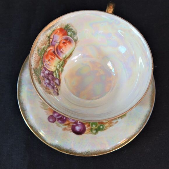 Lusterware Footed Cup and Saucer Vintage Japan - Picture 2 of 5